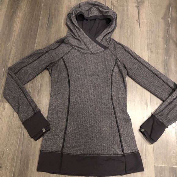 Lululemon Think Fast Hoodie
Heathered Herringbone Heathered Black Black / Black - Picture 4 of 10